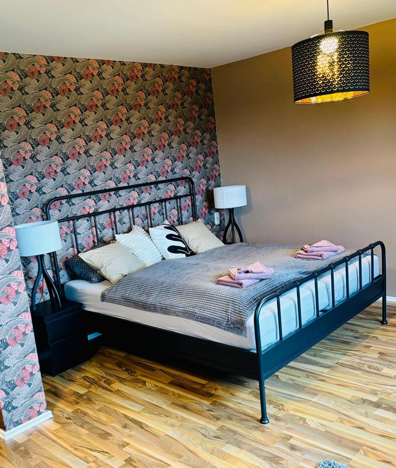 Themenhotel Rehlein ターレ エクステリア 写真