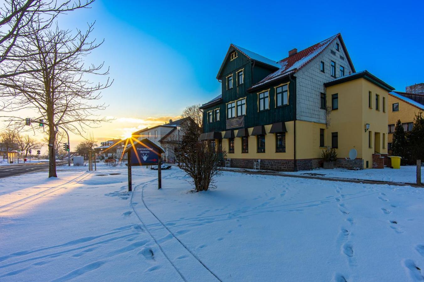 Themenhotel Rehlein ターレ エクステリア 写真
